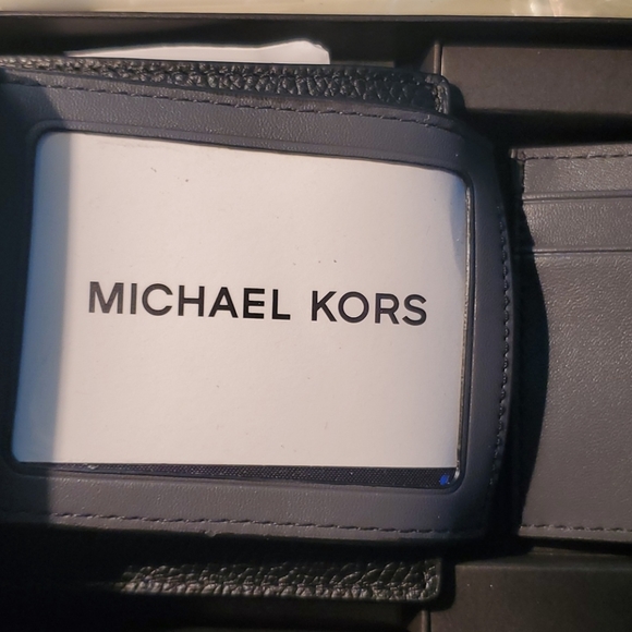 Michael kors man's wallet box set gorgeous - Picture 7 of 9